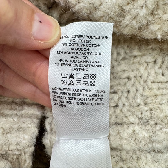 Lucky Brand Cozy Cable Knit Button Front Cardigan Cream size Medium cottage core - Picture 6 of 8